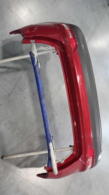 2017 KIA Sportage Red Bumper Assembly OEM 86611D9000 114K Miles