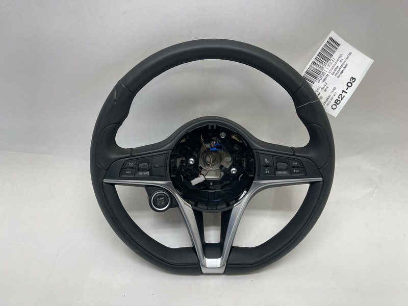 2018-2019 ALFA ROMEO GIULIA STEERING WHEEL LEATHER W/ VOICE PHONE SWITCH OEM