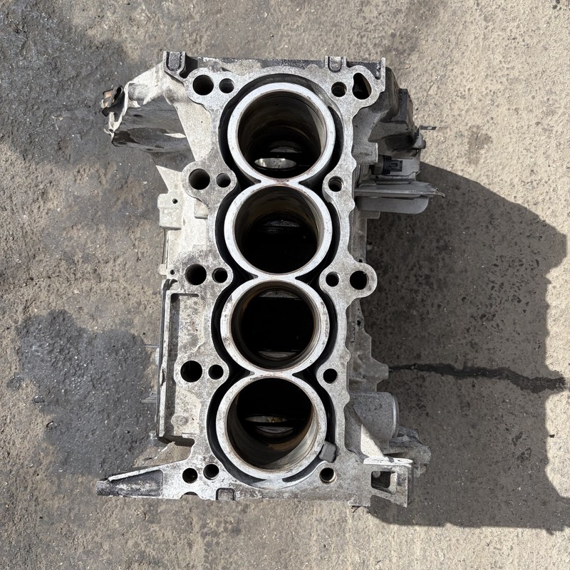 06-11 Honda Civic GX CNG R18A4 Engine Block 04110-RNA-307 OEM