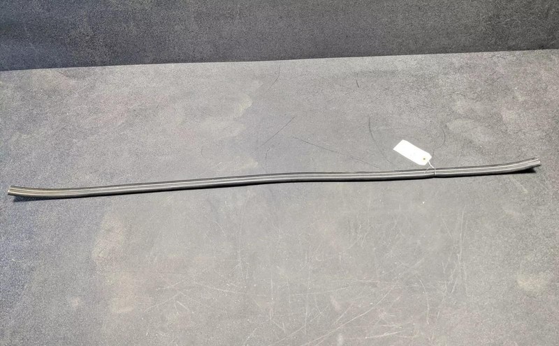 Hood To Cowl Seal Weatherstrip 2021 Hyundai Kona 86430-J9000 2019 2020 2021