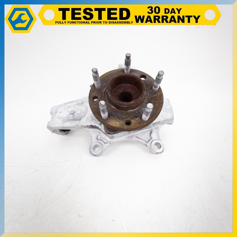 97-04 Corvette C5 FRONT RIGHT SPINDLE KNUCKLE WHEEL HAB OEM