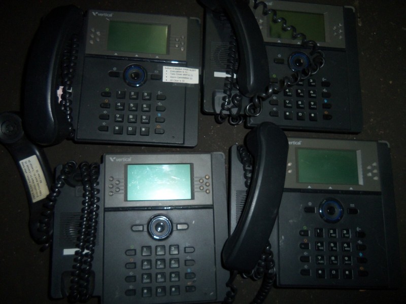 Vertical VW-E5000i-LLCDG 10-Button IP Phone, Lot of 4 *FREE SHIPPING*