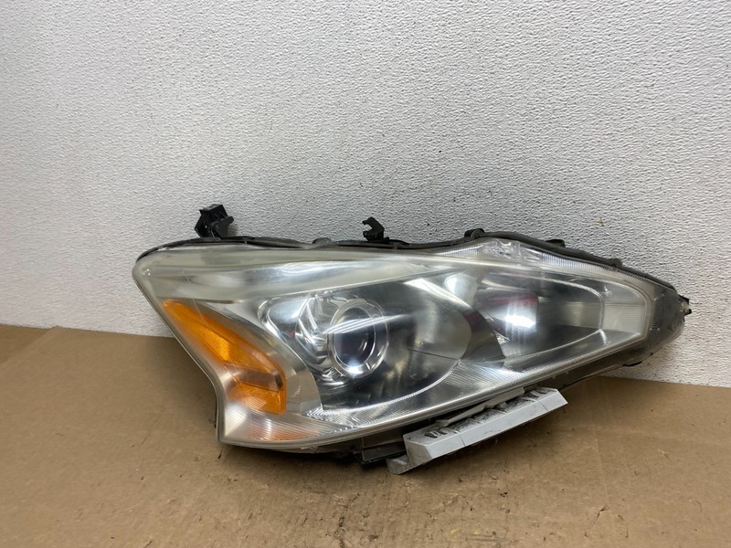 2013 2014 2015 Nissan Altima Right Passenger RH Halogen Headlight AE6599 DW