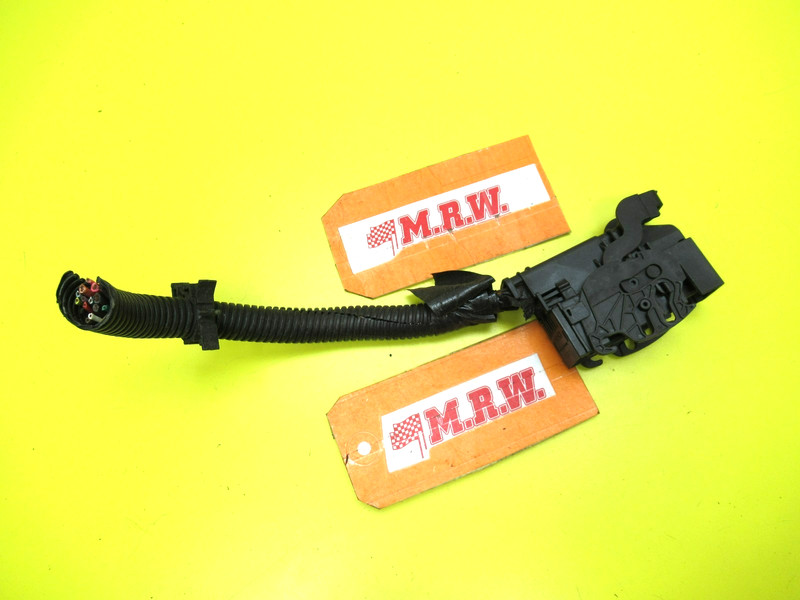 ABS BRAKE PUMP MODULE UNIT CONTROLLER WIRE PLUG CONNECTOR for SATURN ION