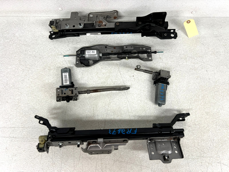 ⭐2012-2018 INFINITI Q70L Q70 FRONT RIGHT SEAT TRACK FRAME +MOTOR SET OEM LOT2673