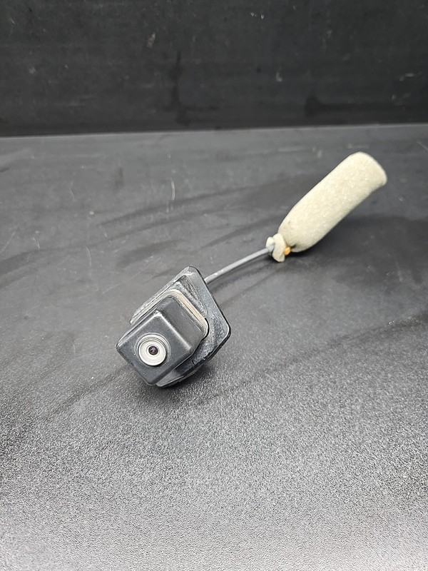 10-13 Mercedes E350 E550 CLS550 Parking Rear View Backup Camera 2078200897 Oem