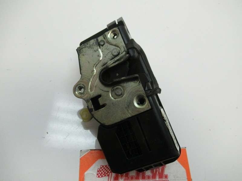 DOOR LATCH LOCK ACTUATOR MOTOR RIGHT PASSENGER SIDE fits COBALT G5 PURSUIT COUPE