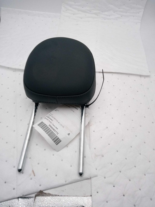 2019 MINI COUNTRYMAN Headrest - Used, 55k Miles, OEM Part #3884137