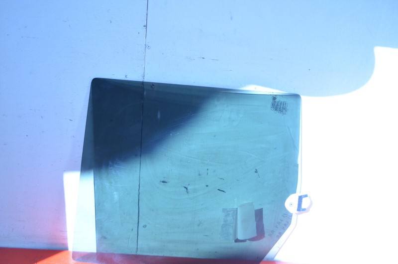 10-16 LAND ROVER LR4 REAR RIGHT PASSENGER SIDE DOOR WINDOW GLASS OEM