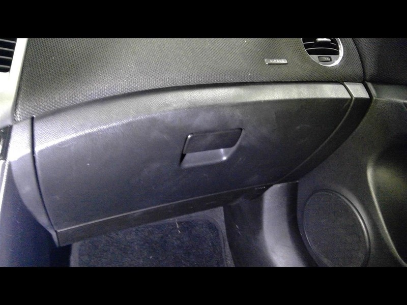 2016-2019 CRUZE Glove Box 1563229