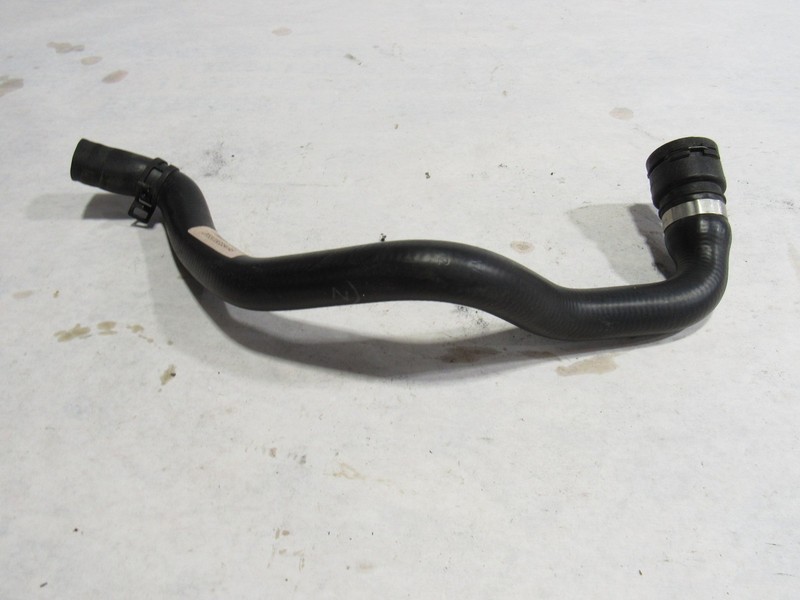 18-21 Aston Martin Vantage 2019 Left Coolant Inlet Hose Pipe Line Tube :A