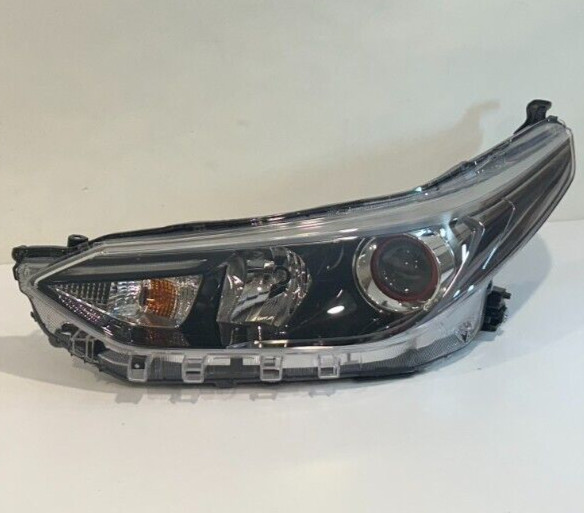 2017-2018 Toyota Yaris SportHead Lamp Light Projector Left Side OEM