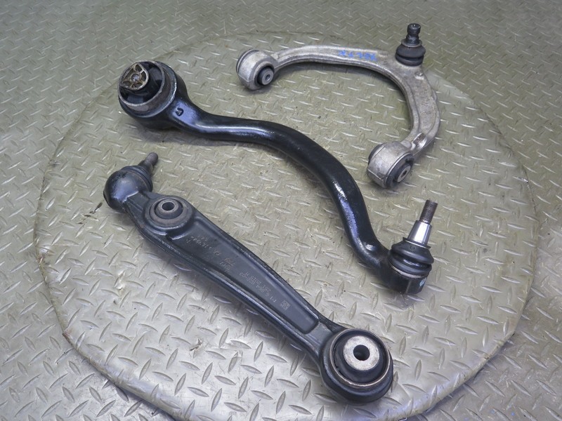 2014-2018 BMW F15 X5 AWD FRONT RIGHT UPPER & LOWER SUSPENSION CONTROL ARM SET