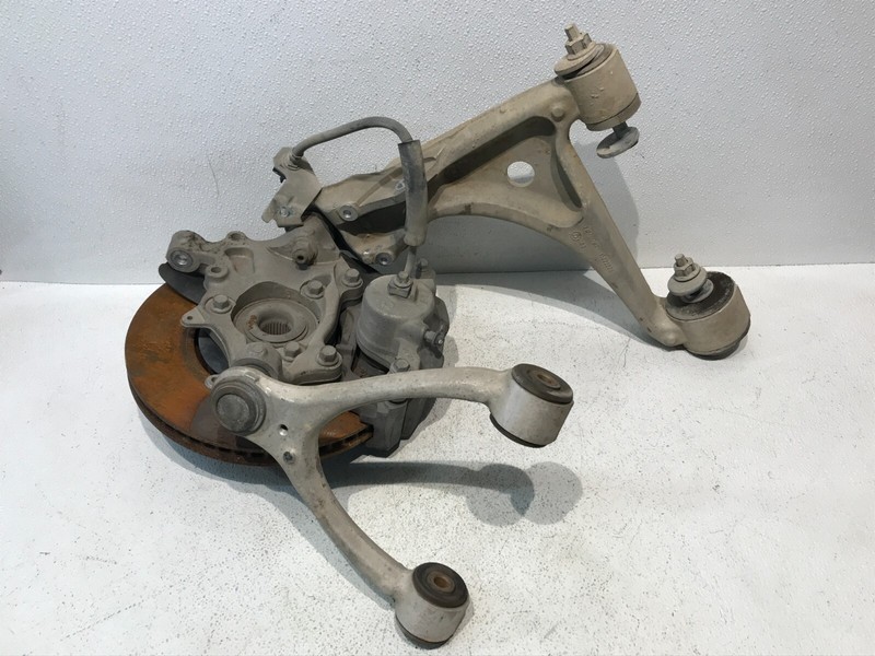 06-10 Pontiac Solstice Front Right Passenger Spindle Knuckle w/ Hub Arm Caliper