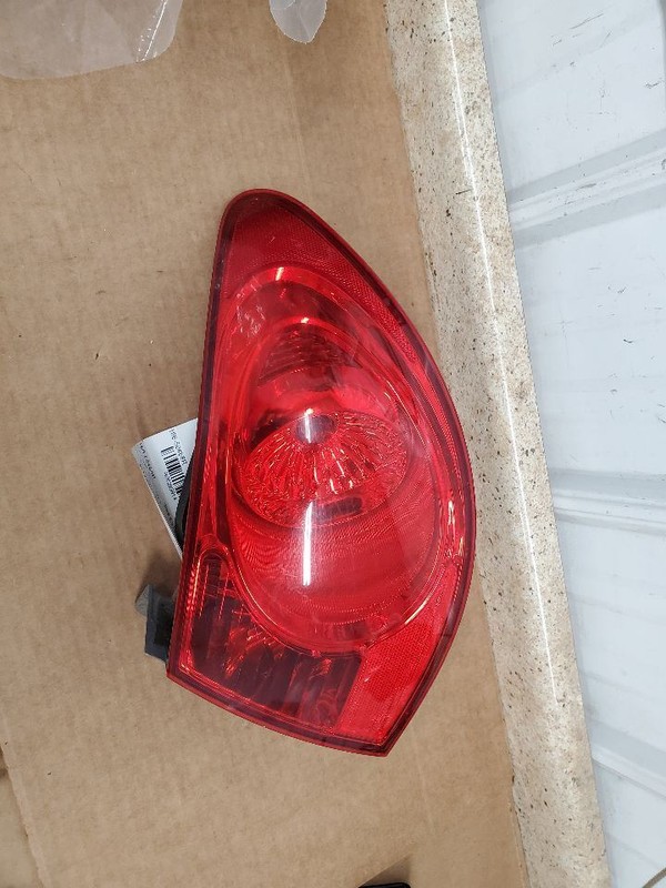 Passenger Tail Light Sedan Quarter Panel Mounted Fits 07-10 ELANTRA 289914