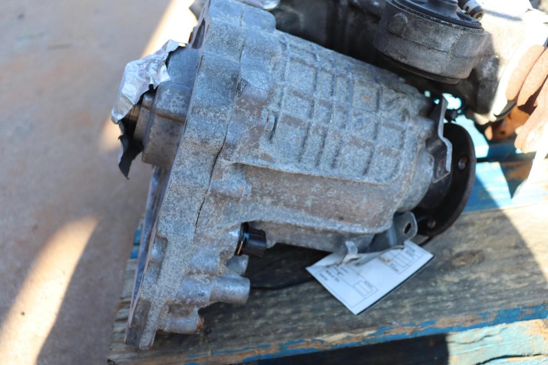 2014-2019 INFINITI Q50 3.0L AWD VR30DDTT TRANSMISSION TRANSFER CASE OEM