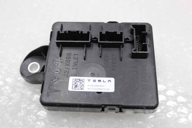 Genuine 2024-25 Tesla Model 3 Charge Port Control Module Unit 1537264-40-F OEM