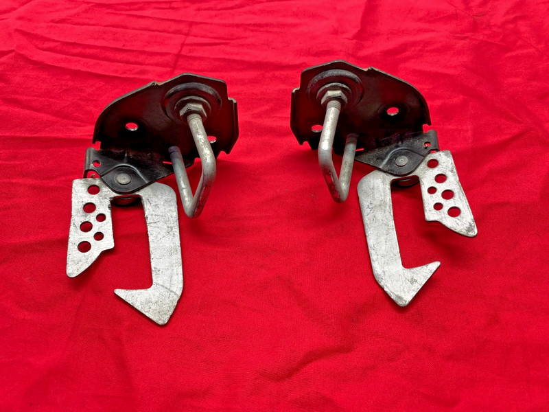 BMW F02 F06 F10 F13 E89 Z4 Left & Right Hood Bonnet Safety Latch Bracket Set OEM