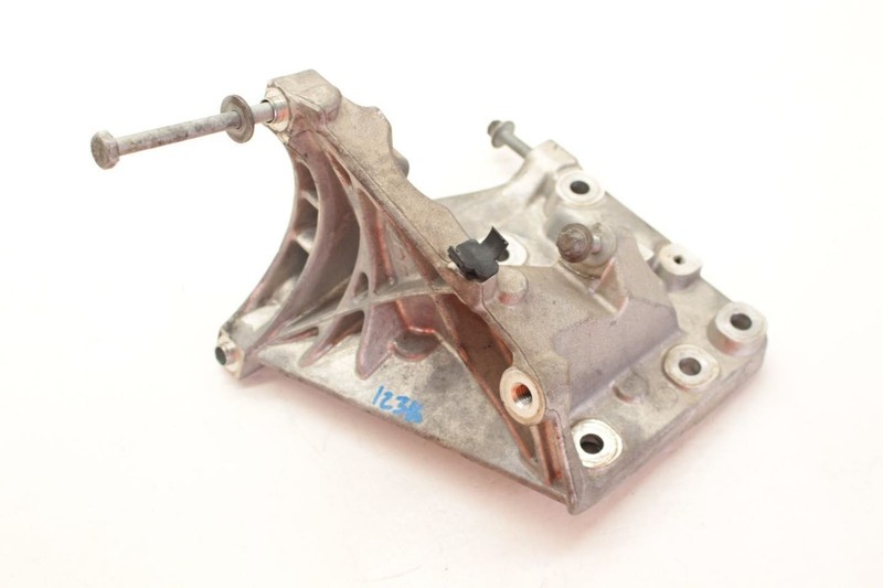 10-13 Porsche Panamera AWD Engine Mount Bracket 94810222522