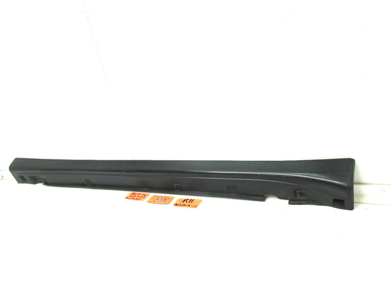 MOLDING TRIM PASSENGER SIDE SKIRT ROCKER PANEL DOOR PASSENGER SOLARA CONVERTIBLE