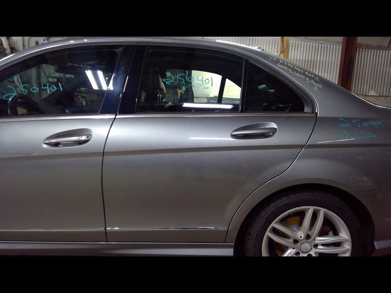 Driver Rear Side Door 204 Type C350 Fits 08-14 MERCEDES C-CLASS 1674286