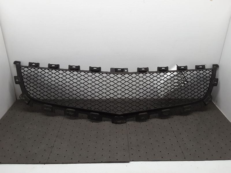 Lower Grille Black Mesh Fits 09-12 TRAVERSE 615479