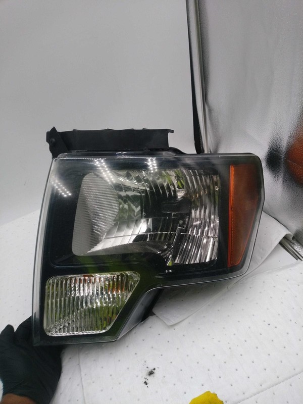 2013 Ford F150 Pickup Left Fog Light Assembly Black OEM BL3Z15200A 154K Miles