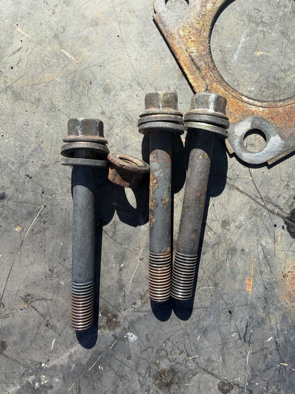 95-99 ECLIPSE TALON 2G TURBO Exhaust Manifold Bolts And Nut
