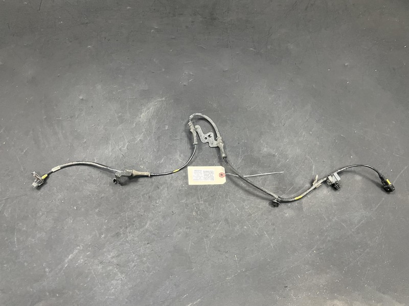 Front Left ABS Wheel Speed Sensor 2019 Kia Soul 95670-B2050 2014 2015 2017 2018