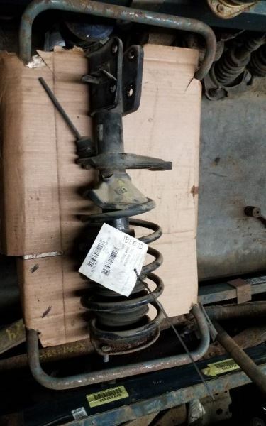 Passenger Strut Front Standard Duty Suspension Fits 02-05 FREELANDER 126579