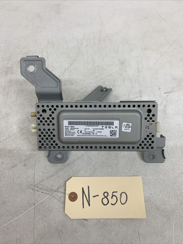 21-24 Tesla Model S/X Radio Receiver Tuner FM HD SXM Control Module OEM 850 B114