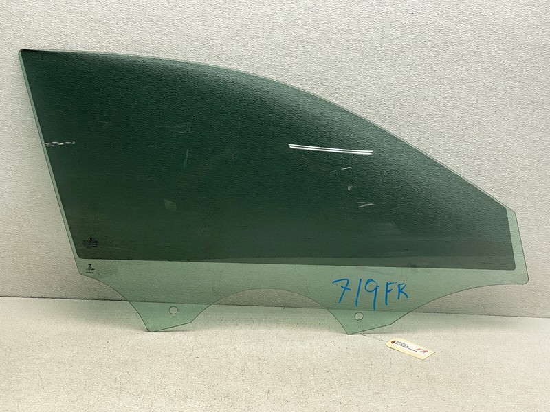 2015-2020 AUDI A3 FRONT RIGHT PASSENGER SIDE DOOR WINDOW GLASS OEM LOT719