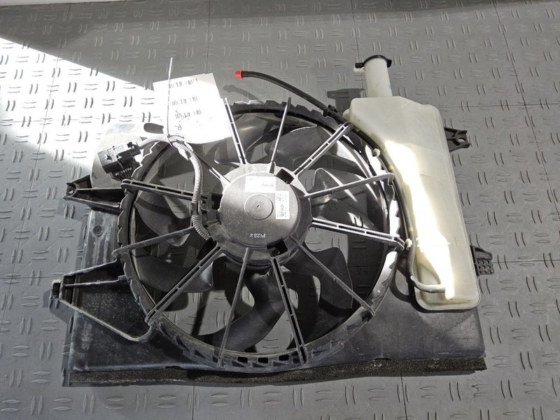 2021-2023 Hyundai Elantra Radiator Fan Motor Fan Assembly 2.0L US Built