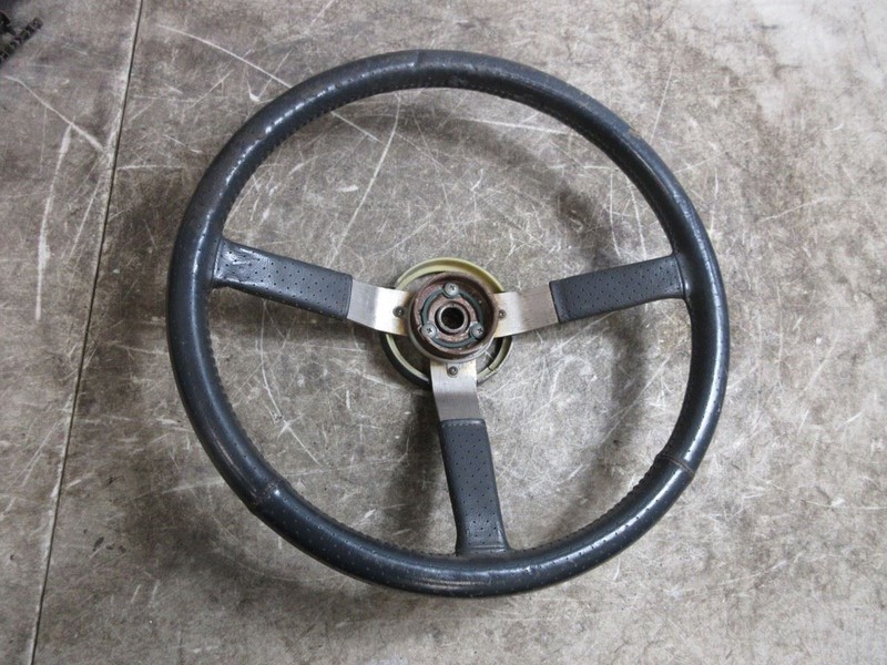 1987-1994 Jeep Wrangler YJ OEM Gray Leather Steering Wheel