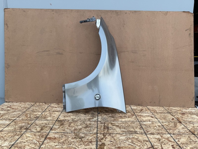 NISSAN 370Z 2009-2021 OEM LEFT DRIVER FENDER PANEL ASSEMBLY (SILVER)