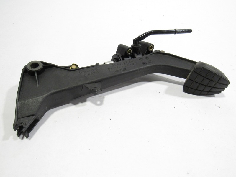 99-04 Porsche Boxster 2001 Manual Transmission Clutch Pedal Pad ;@2