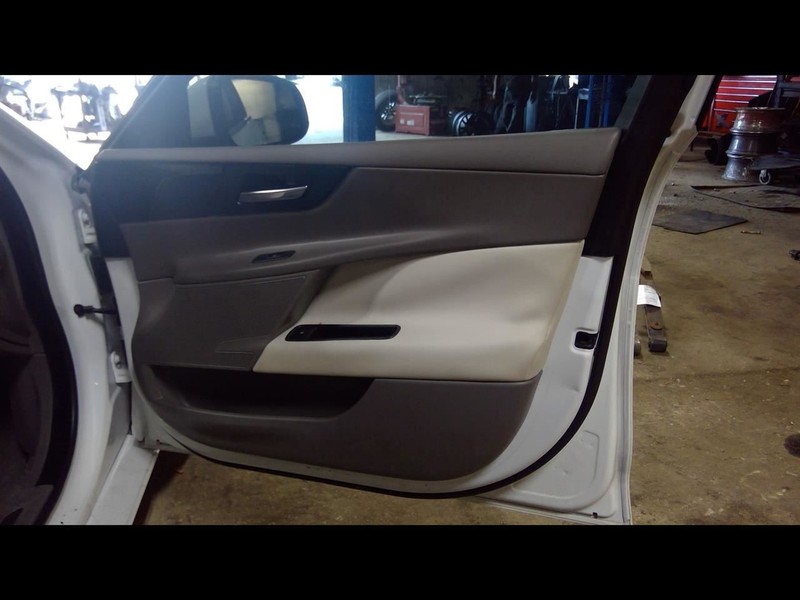 2019 XE Passenger Right Front Door Trim Panel 1633058
