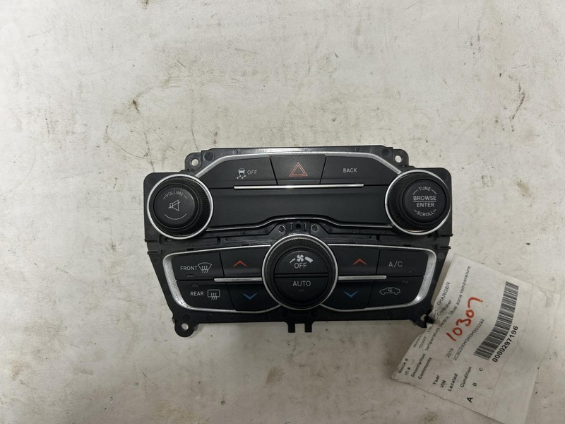 2016 DODGE CHARGER Heat AC Controller dual zone 56054676AB OEM 16