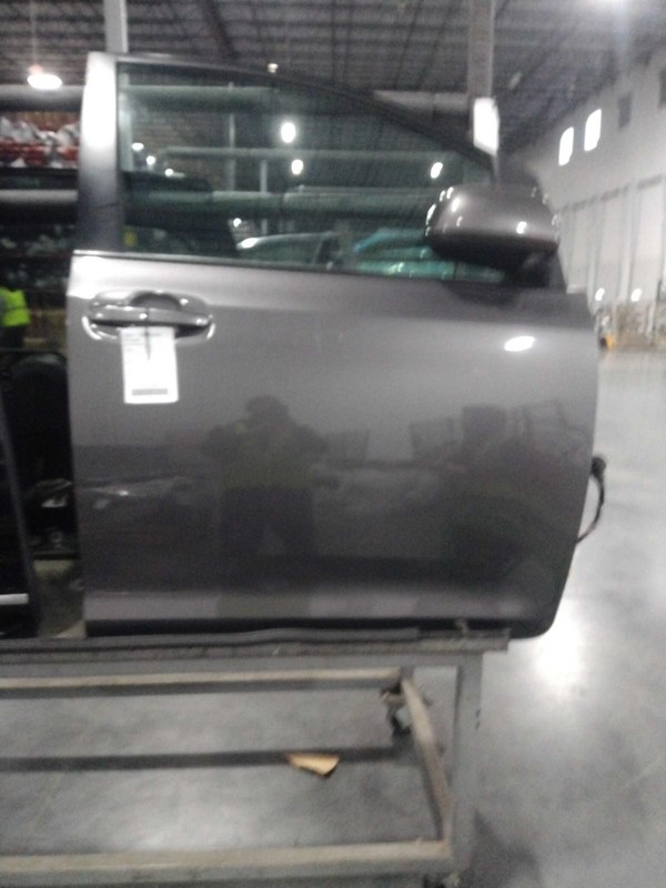 2017 Toyota Sienna Right Door Grey 4DR Van Good Condition OEM Part 657046
