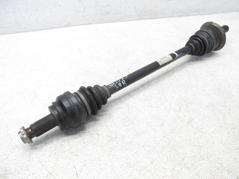 13-18 BMW F25 X3 X4 xDRIVE28i AXLE SHAFT AWD XDRIVE REAR DRIVER LEFT GKN 011525