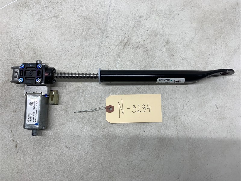 2020-2022 Tesla Y FRONT RH RIGHT PASSENGER SEAT ADJUST ADJUSTER MOTOR 3294 B43