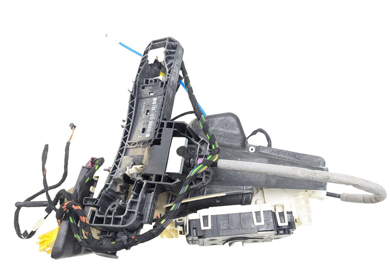10-13 MERCEDES W212 E350 FRONT RIGHT SIDE Door Lock Actuator