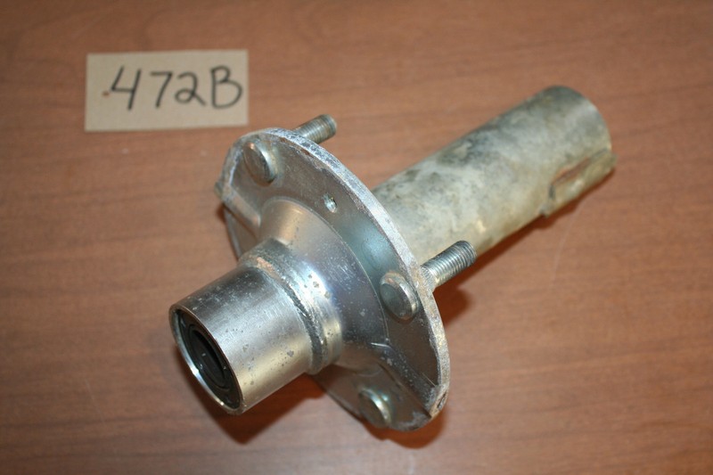 1985 Honda ATC 250SX Front Wheel Bearing Carrier Hub85