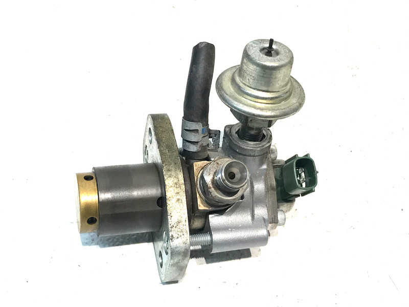 07-17 Lexus LS460 High Pressure Engine Fuel Injector Pump 23100-38100 OEM