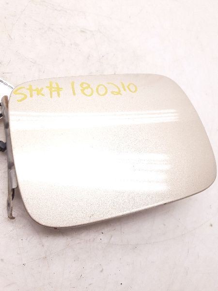 99 LEXUS RX300 STD FUEL FILLER DOOR GOLD-4P2 203064