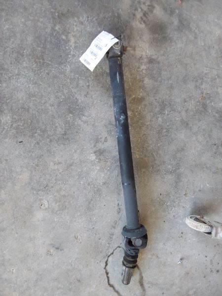 Front Drive Shaft Classic Style 5.3L Fits 14-19 SIERRA 1500 PICKUP 3314313