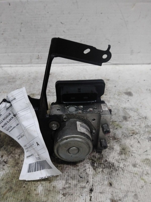 2013 Nissan Rogue ABS Pump & Motor Assembly OEM 47660JM20C 105k Miles