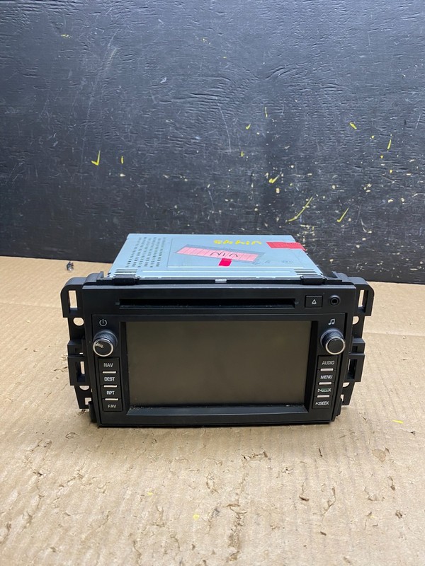 2010 to 2012 Buick Enclave Radio CD Player Screen Display 20900943 V1445 PS