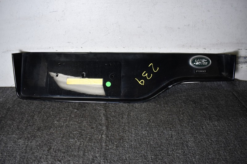 2021 LAND ROVER DISCOVERY L462 Rear License Number Holder Trim MY42-13418-D