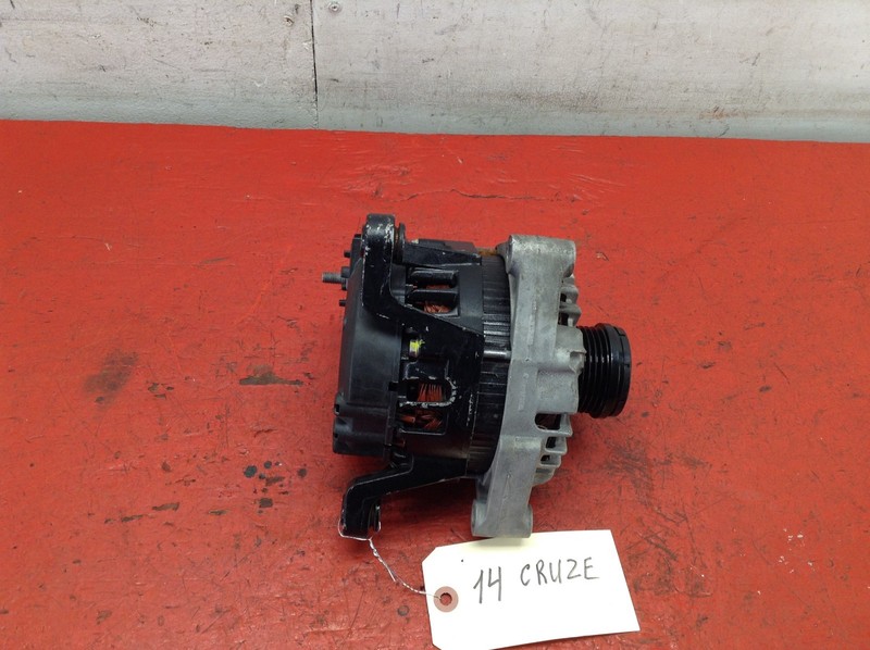 13-16 CHEVROLET CRUZE 1.4L ENGINE ALTERNATOR OEM
